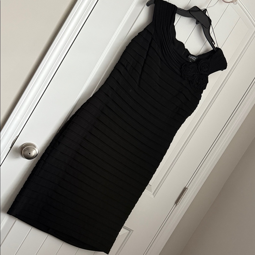 Adrianna Papell Black Textured Midi Dress